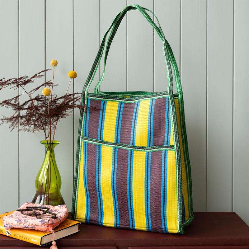 Recycled woven bag with side pocket - Brown, yellow, teal