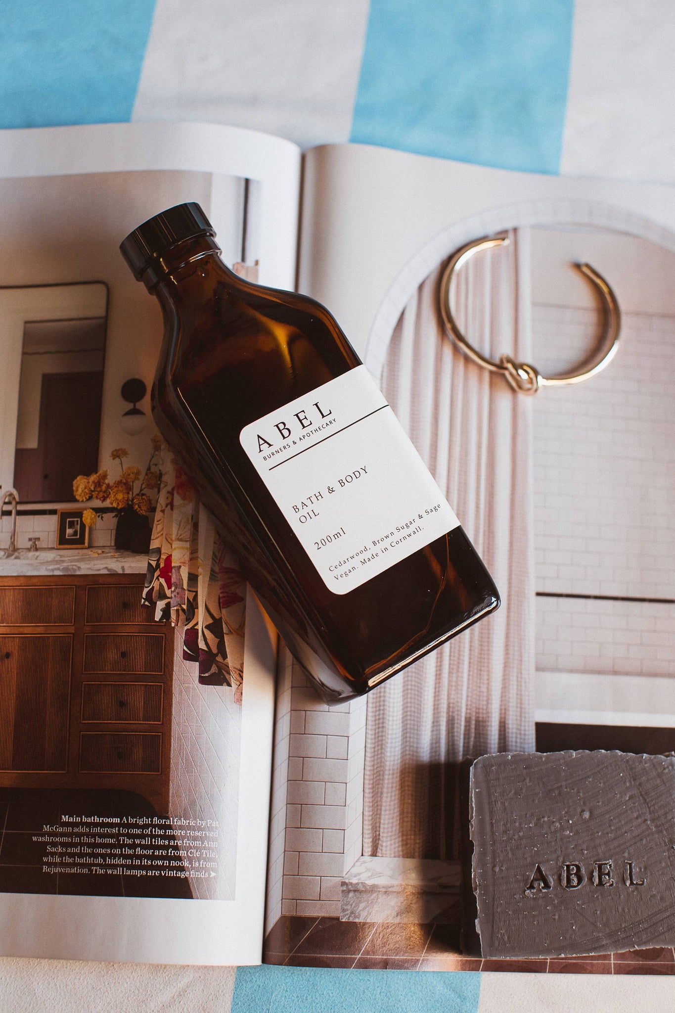 Cedarwood, Brown Sugar and Sage Bath & Body Oil 200ml